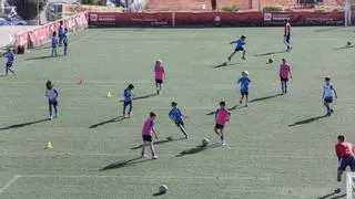 El Club de Fútbol 40(15 y CA Cerramientos Abatibles se unen para promover el deporte y el fútbol base en Alicante