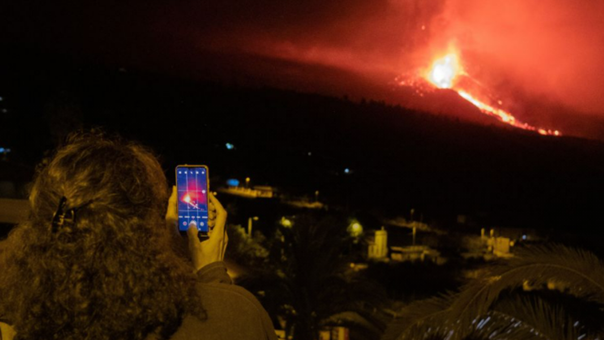 El turismo de La Palma, golpeado por los efectos del volcán
