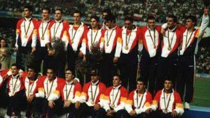 Los tres futbolistas asturianos de oro en Barcelona 92