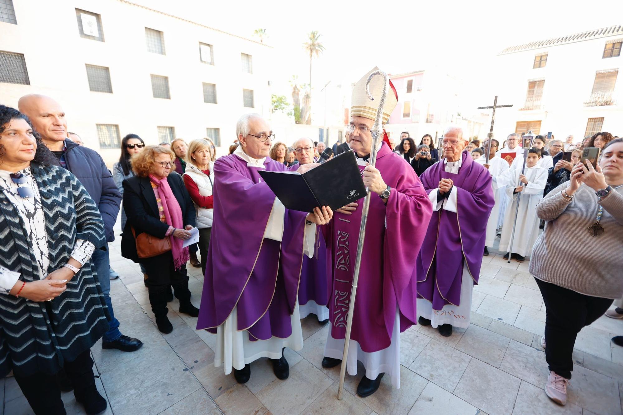 Así ha sido la eucaristía del Año Jubilar oficiada por el obispo José Ignacio Munilla en el Monasterio de Santa Faz