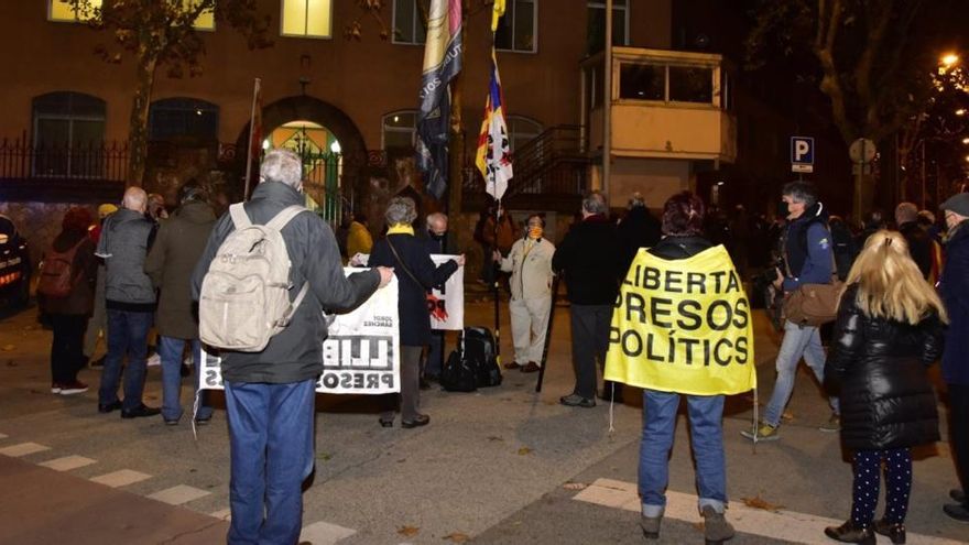 Personas congregadas en Barcelona.