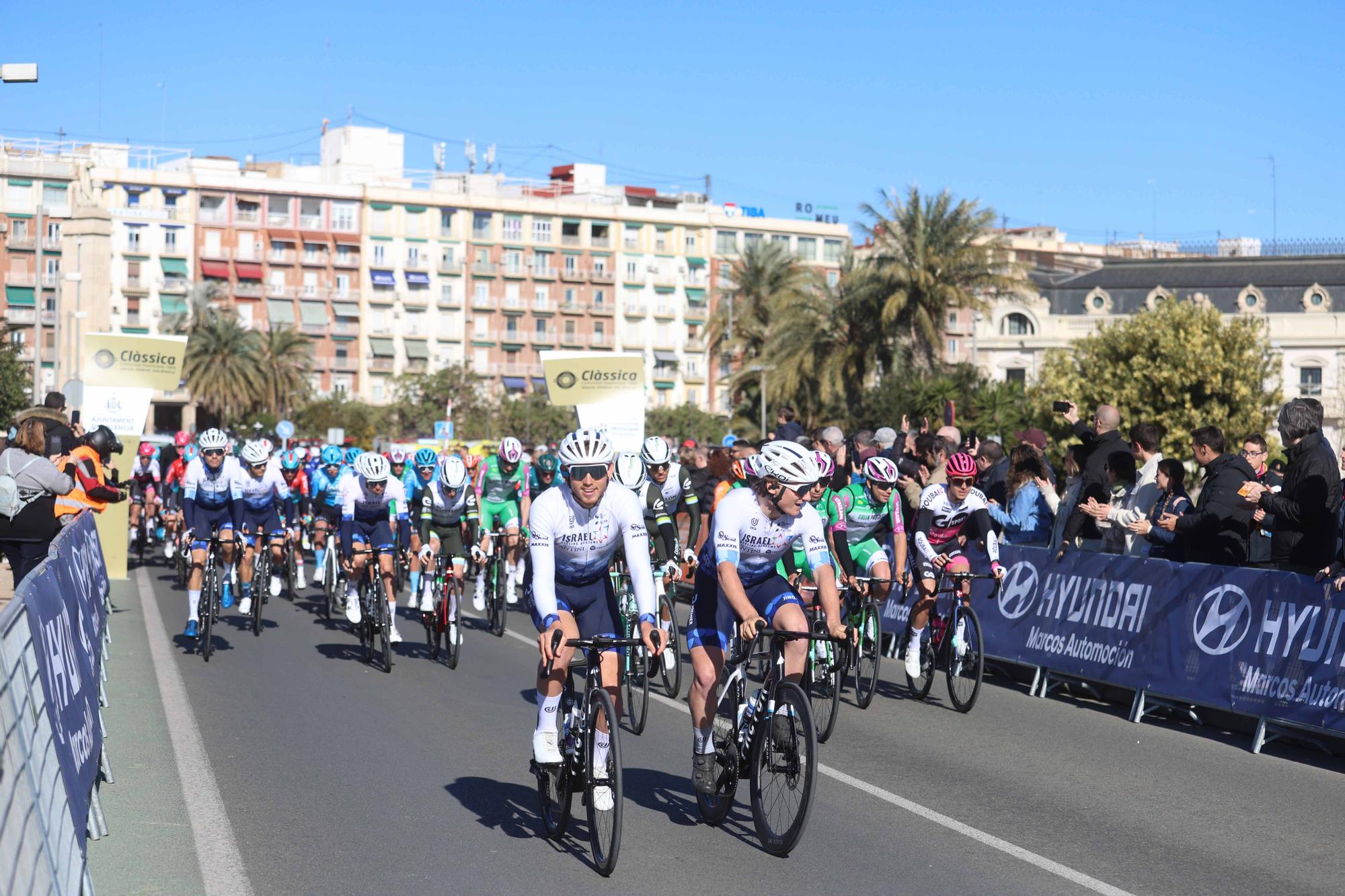 Salida de la Clàssica Ciclista Comunitat Valenciana 1969. Gran Premi València