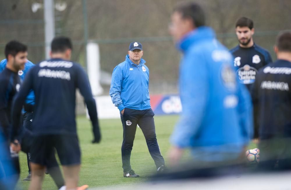 Entrenamiento del Deportivo en Abegondo