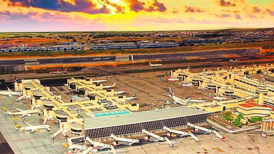 Die Illusion perfekt machen bedruckte Dekostoffe dahinter: Blick auf das Flughafen-Modell von Kracht im Maßstab 1 zu 500.  | FOTO: TORBEN KRACHT