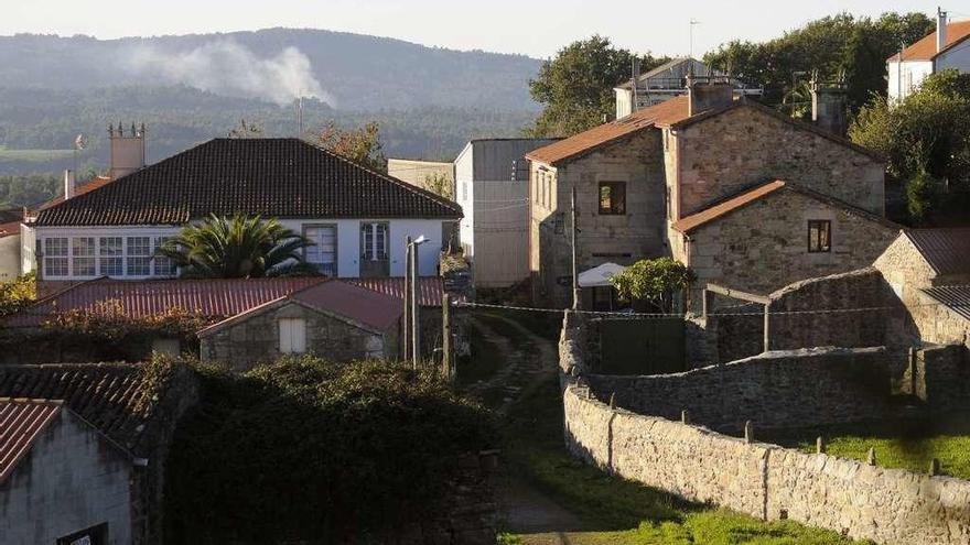 Núcleo histórico de O Foxo, en la parroquia de Silleda, por donde pasa el camino. // Bernabé/Javier Lalín