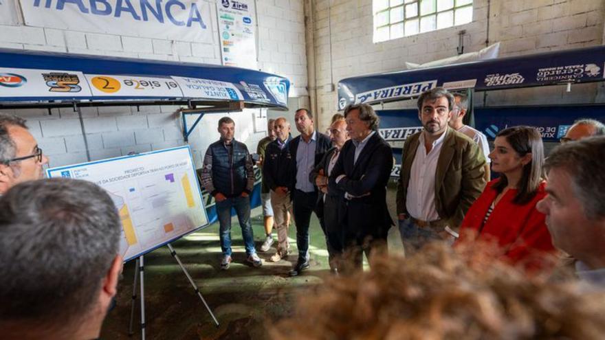La visita institucional para anunciar las obras. | FdV
