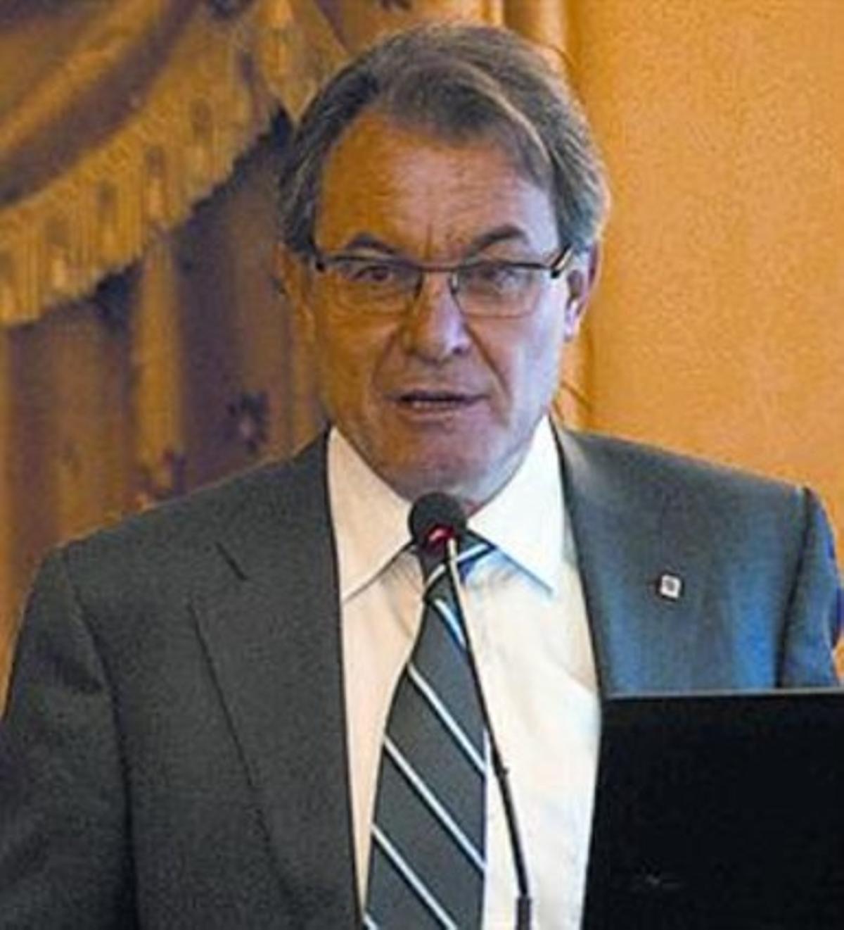 Mas acusa el líder del PP de fer «la gara-gara» a qui aviva la violència_MEDIA_1
