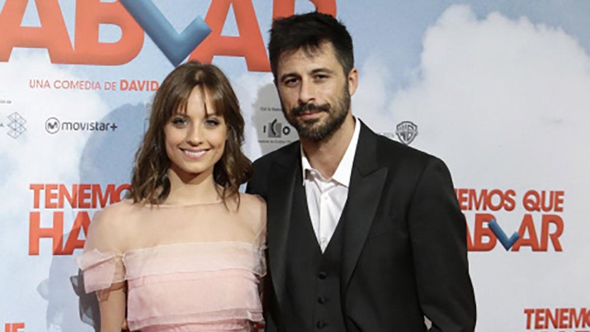 Michelle Jenner y Hugo Silva en el photocall