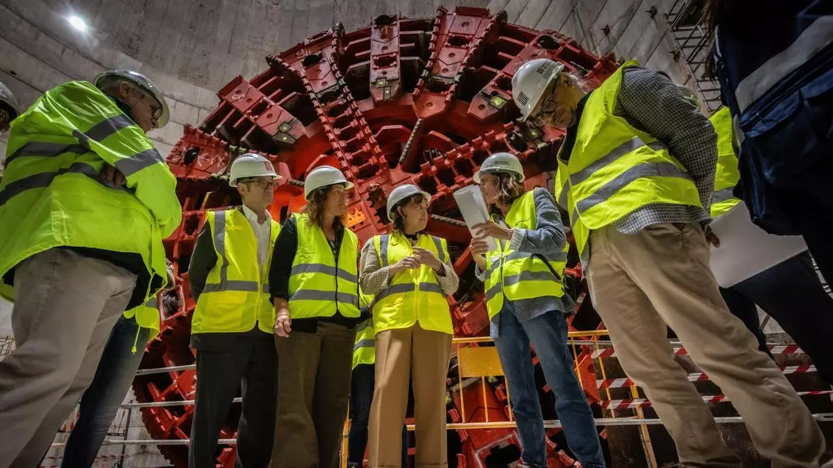 La L9 de metro conectará sus dos extremos en 2031 y se completará en 2032