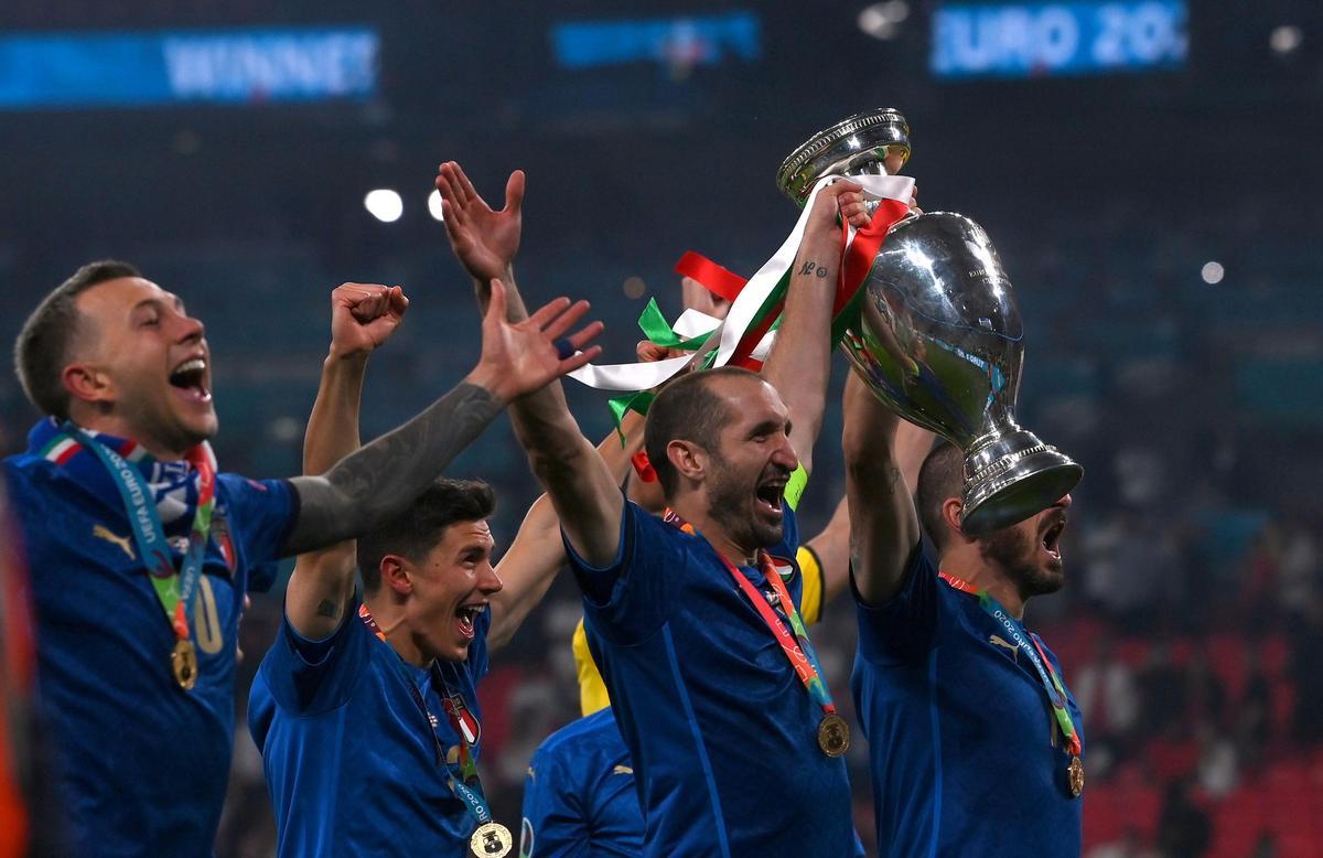 Italia celebra su segunda Eurocopa