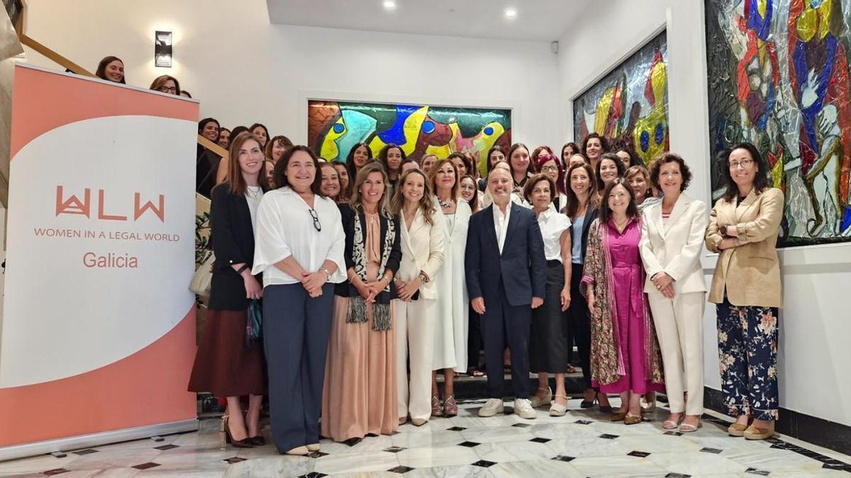 Presentación de Women in a Legal World ante un centenar de profesionales del ámbito jurídico, empresarial e institucional.