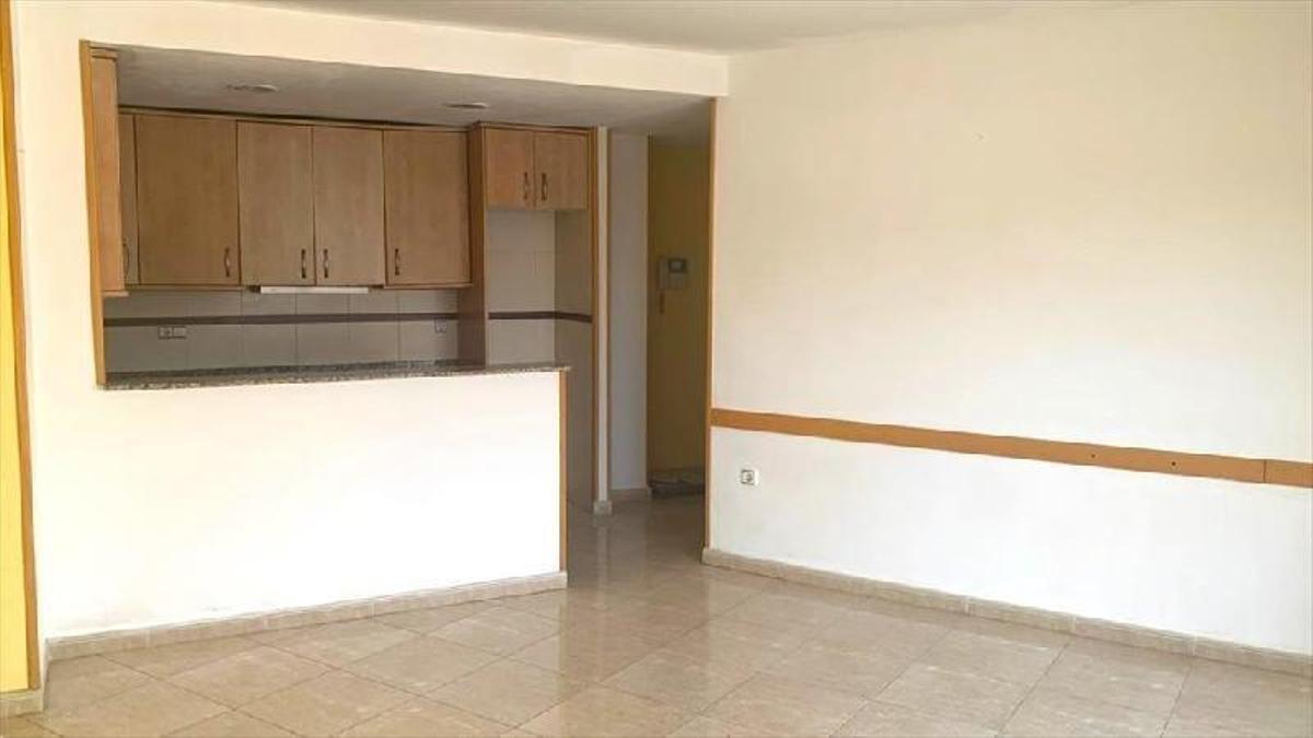 Galería de fotos: Un piso con tres habitaciones por 130.000 euros, en venta en Benicarló