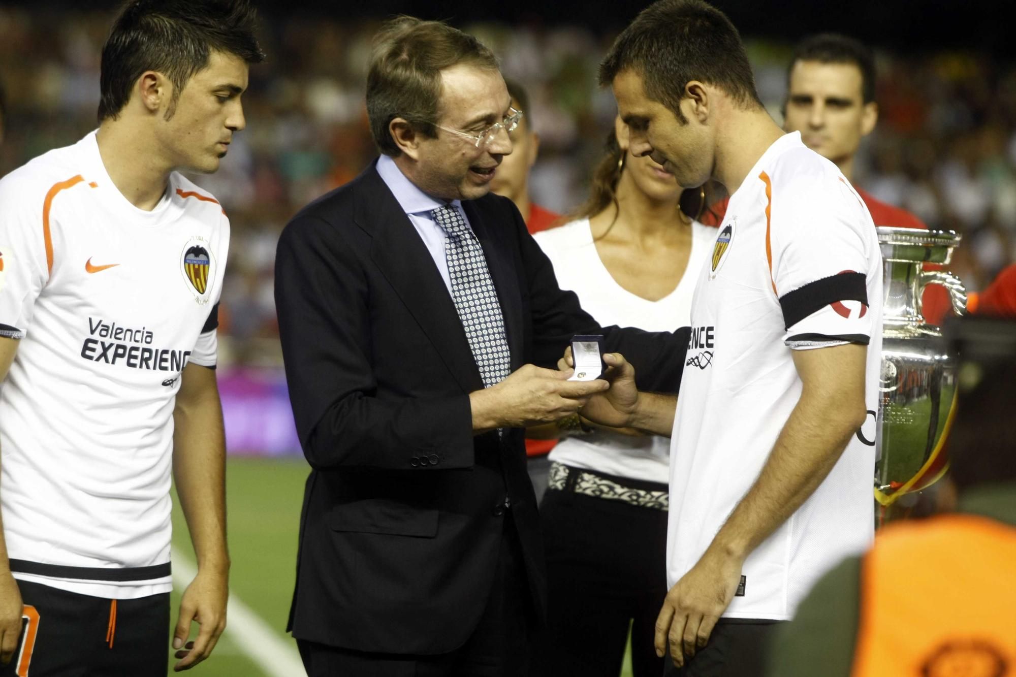 La historia del Valencia CF en la Supercopa, en imágenes