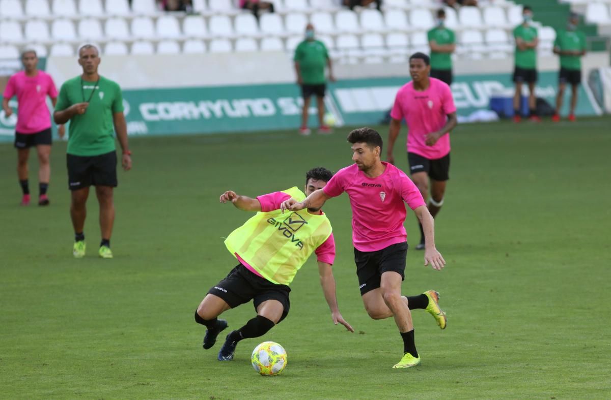 El Córdoba CF vuelve a jugar en El Arcángel