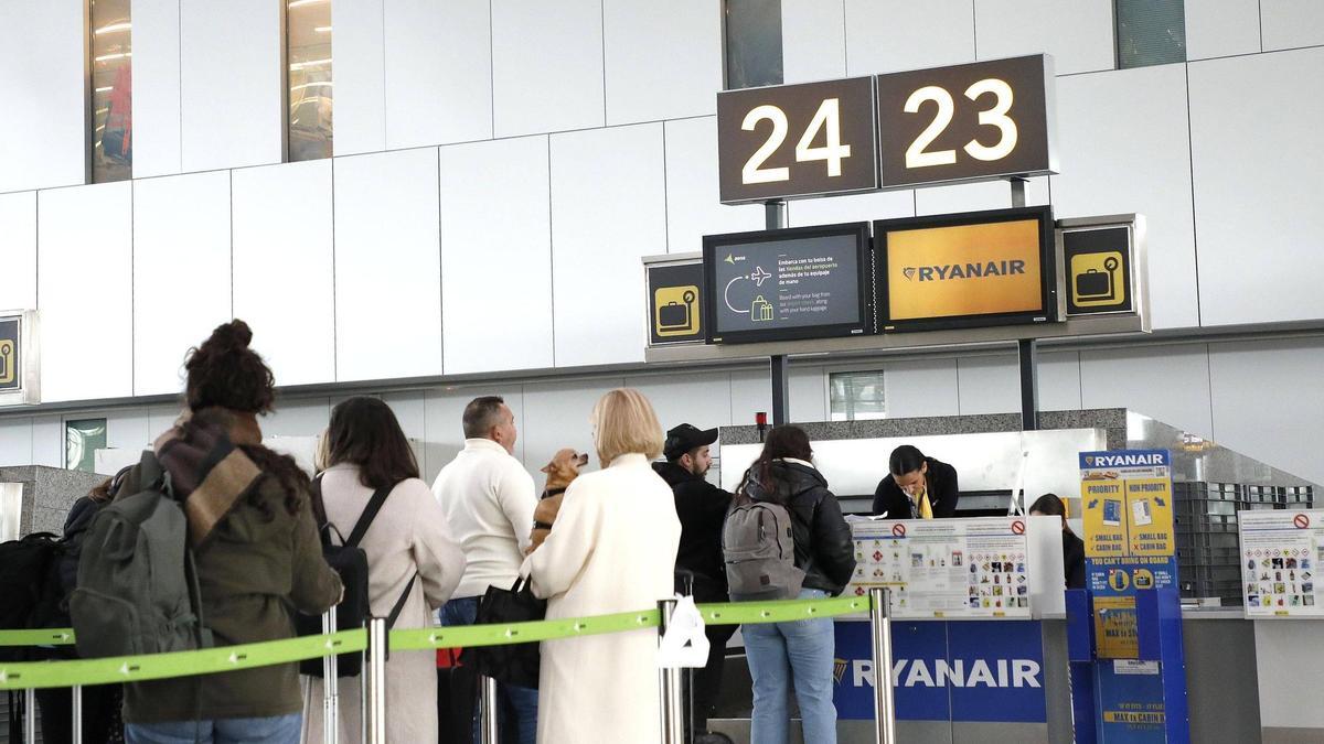 En 2023 superáronse os 3,5 millóns de pasaxeiros no aeroporto de Lavacolla