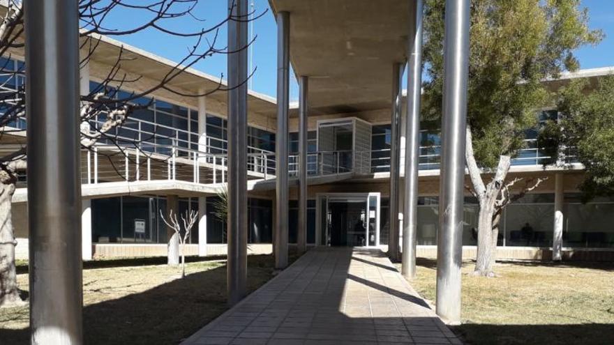 La entrada principal al Centro Sanitario Integrado de Villena