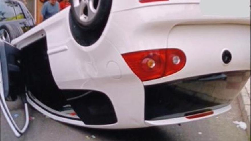 Un joven de 26 años resulta herido en un accidente de tráfico en Santo Ángel