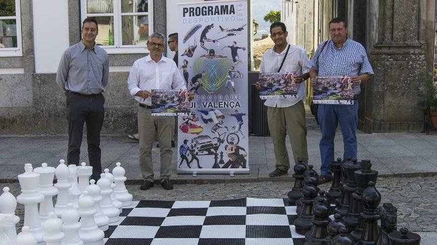 La presentación tuvo lugar en la Cámara de Valença. // FdV