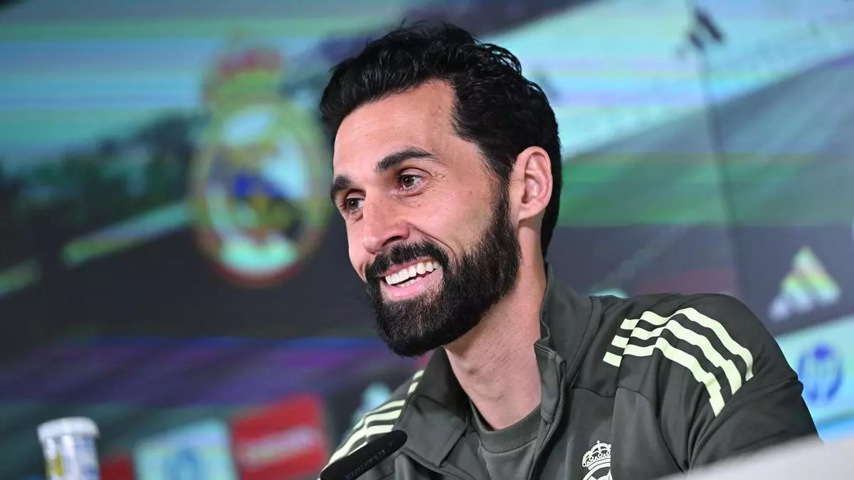 Arbeloa: "El Elche seguramente juega mejor que los puntos que lleva"