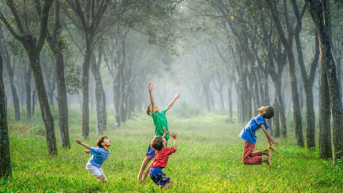 Los niños adquieren nuevas habilidades más rápido y mejor que los adultos.