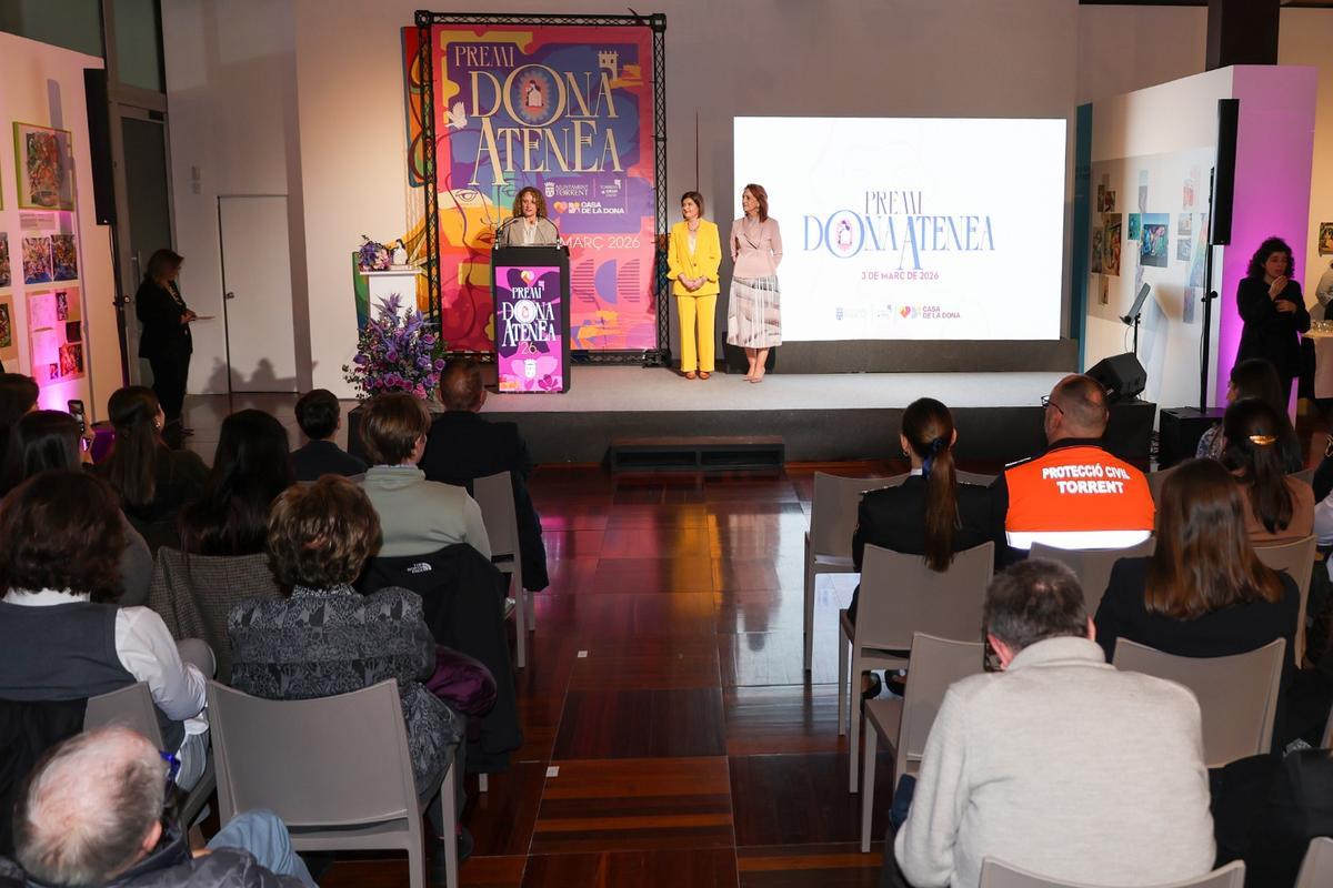 El acto se celebró en el EMAT (Espai Metropolità d’Art de Torrent) .