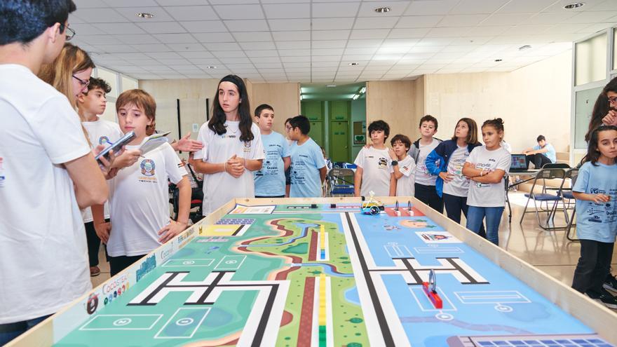 Fotogalería | Cáceres acoge el torneo de robots &#039;Ceresteam. World Robot Olympiad&#039;