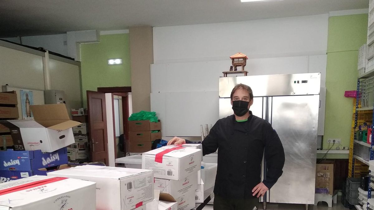 El pescado donado, en la Cocina Económica El pescado donado, en la Cocina Económica