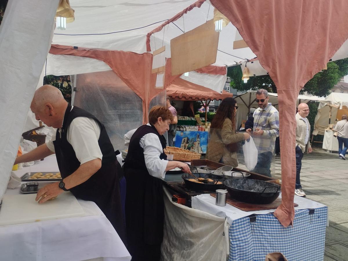 El Mercado Tradicional de San Isidro, de bote en bote, en imágenes