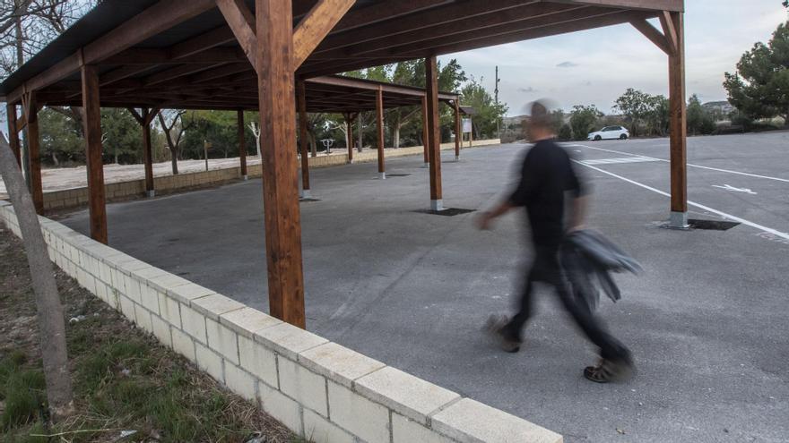 Infraestructuras niega que autorizase el gasto para el contrato menor de la pérgola del edil de Alicante Manuel Jiménez