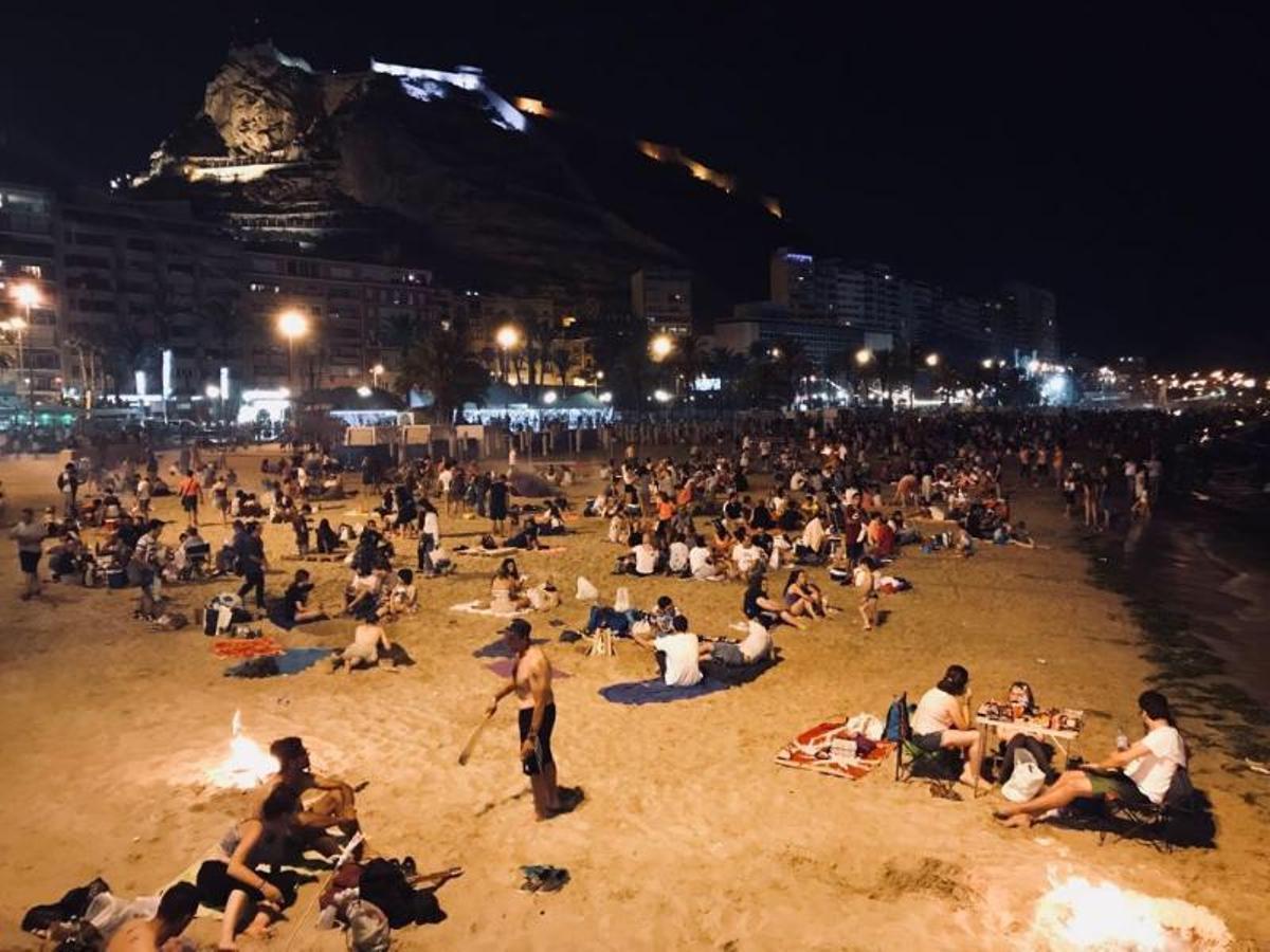 Noche de San Juan en Alicante: Control de accesos a las playas y vallado para evitar las hogueras en la arena