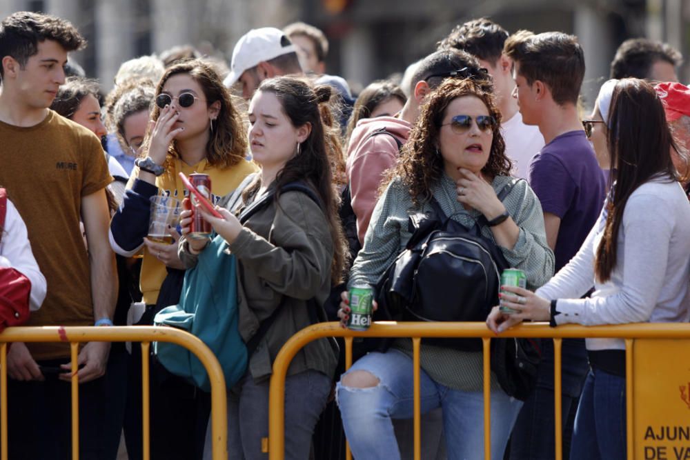 Búscate en la mascletà del 5 de marzo