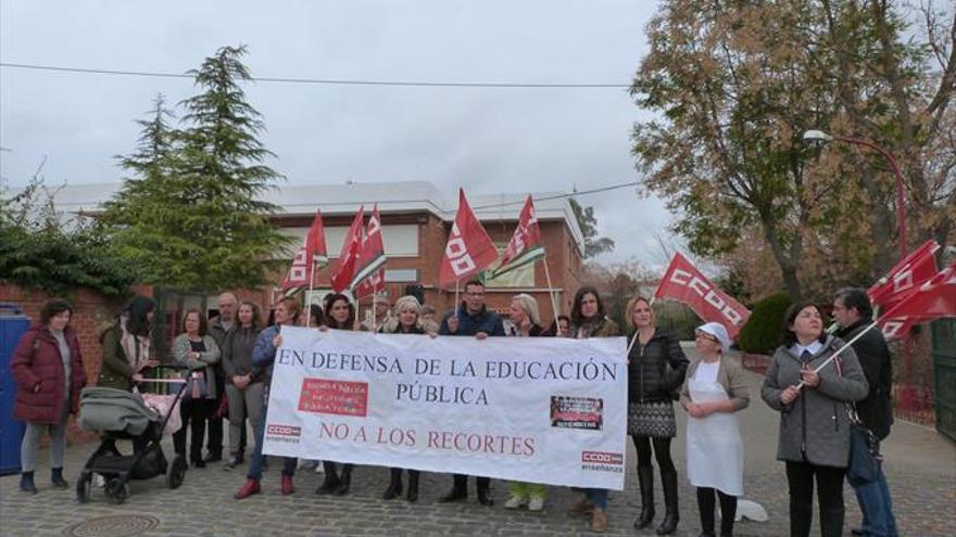 Protesta por la falta de personal en el comedor del Carmona Sosa