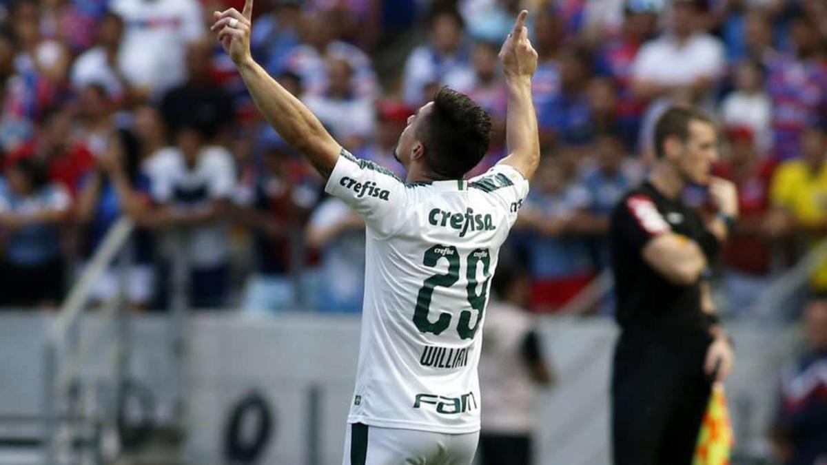 Willian celebrando el único gol de la tarde