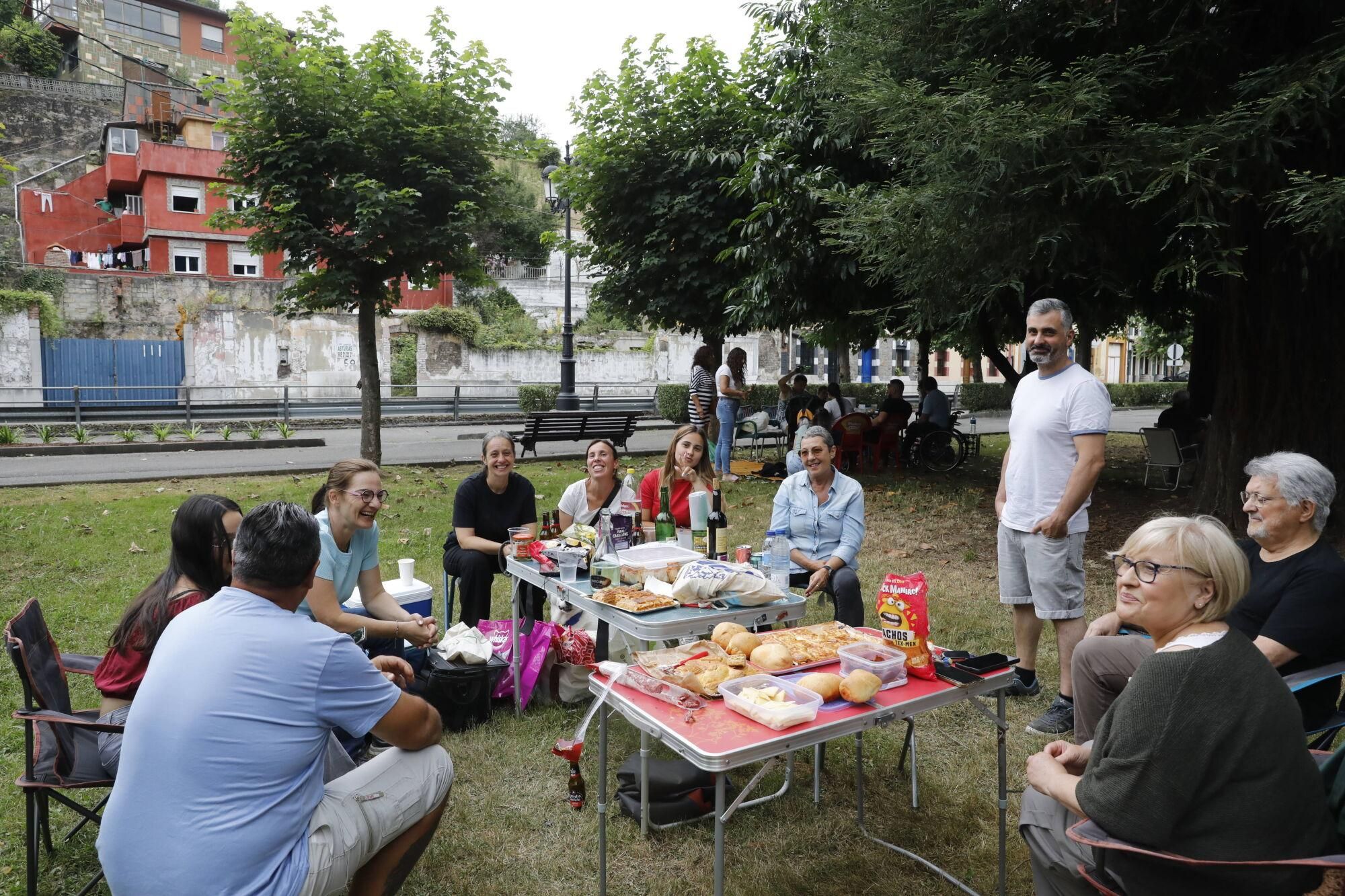 EN IMÁGENES: Jira de Trubia con homenaje a la fábrica