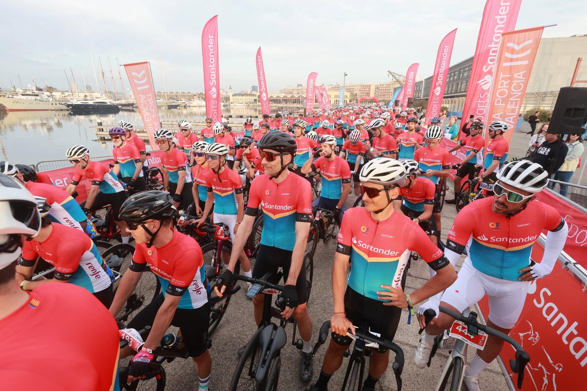 Búscate en el Gran Fondo por València 2025