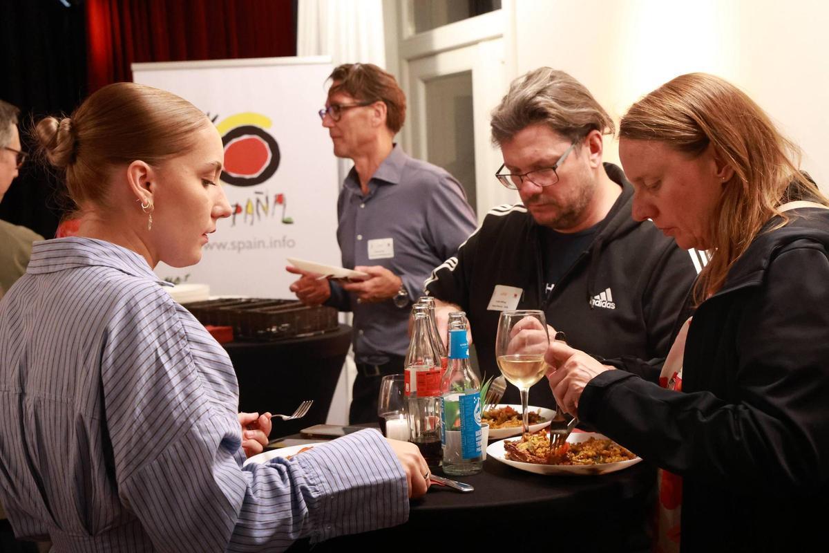 Participantes en el acto de promoción turística celebrado en Bremen.