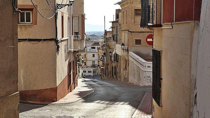 Una de las calles de Abanilla, totalmente vacía.