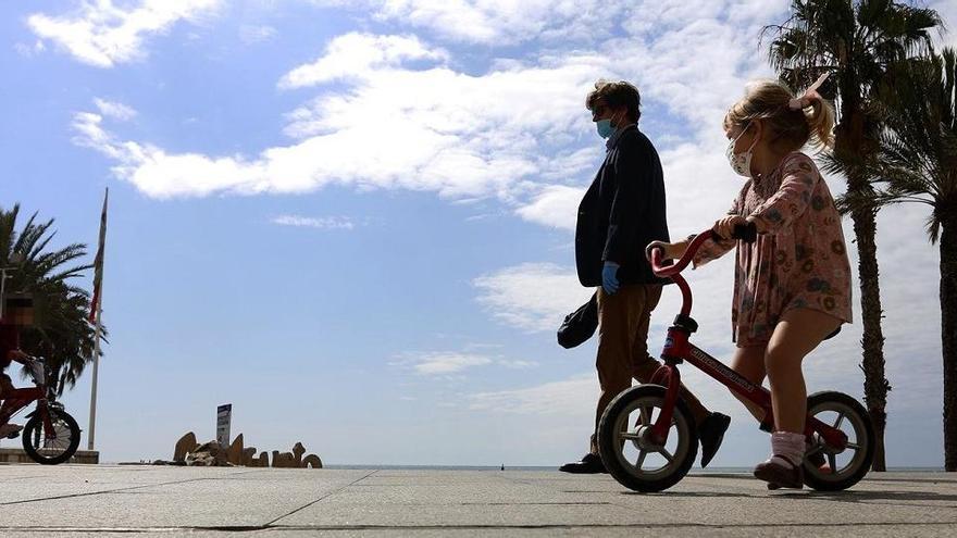 El PSOE critica que la Junta &quot;castigue&quot; a los niños con las horas de más calor