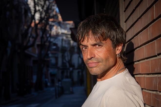 Manu Guix, ingresado en el hospital por neumonía