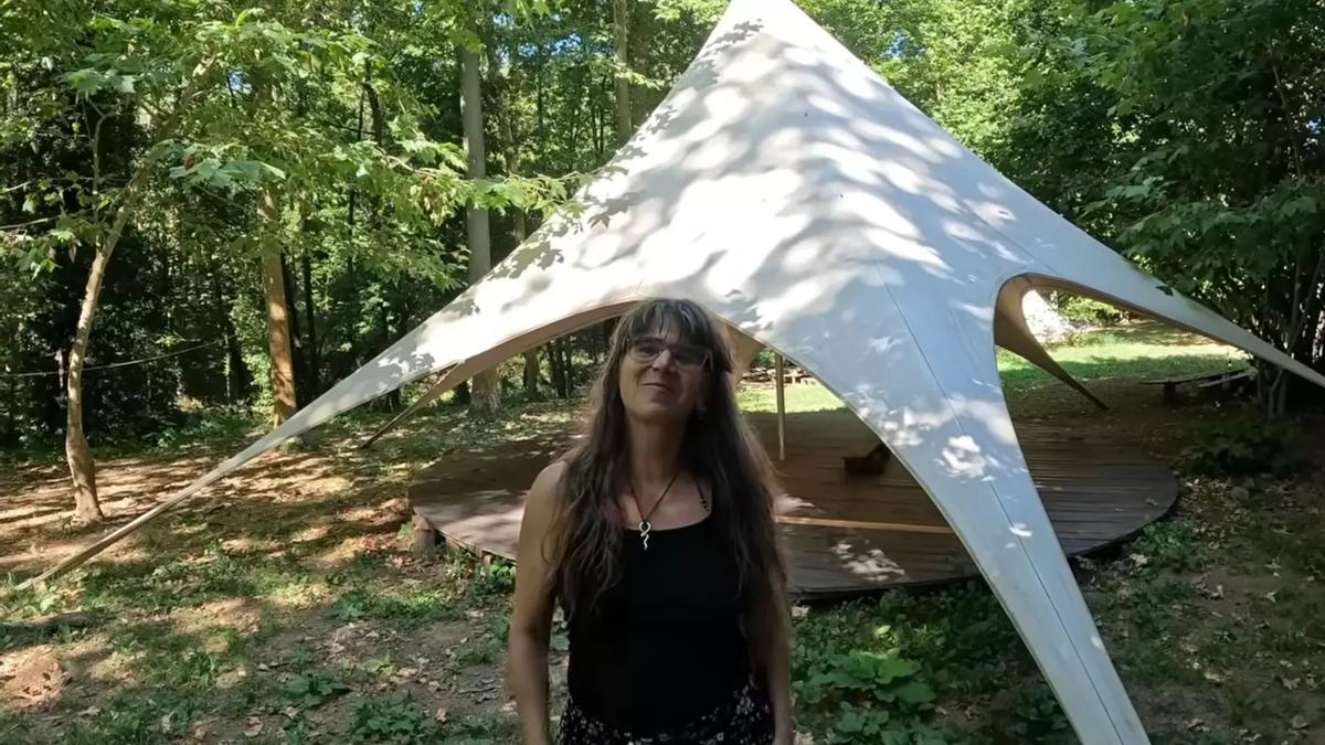 Maribel González Torres a la comunitat Tierra Luz