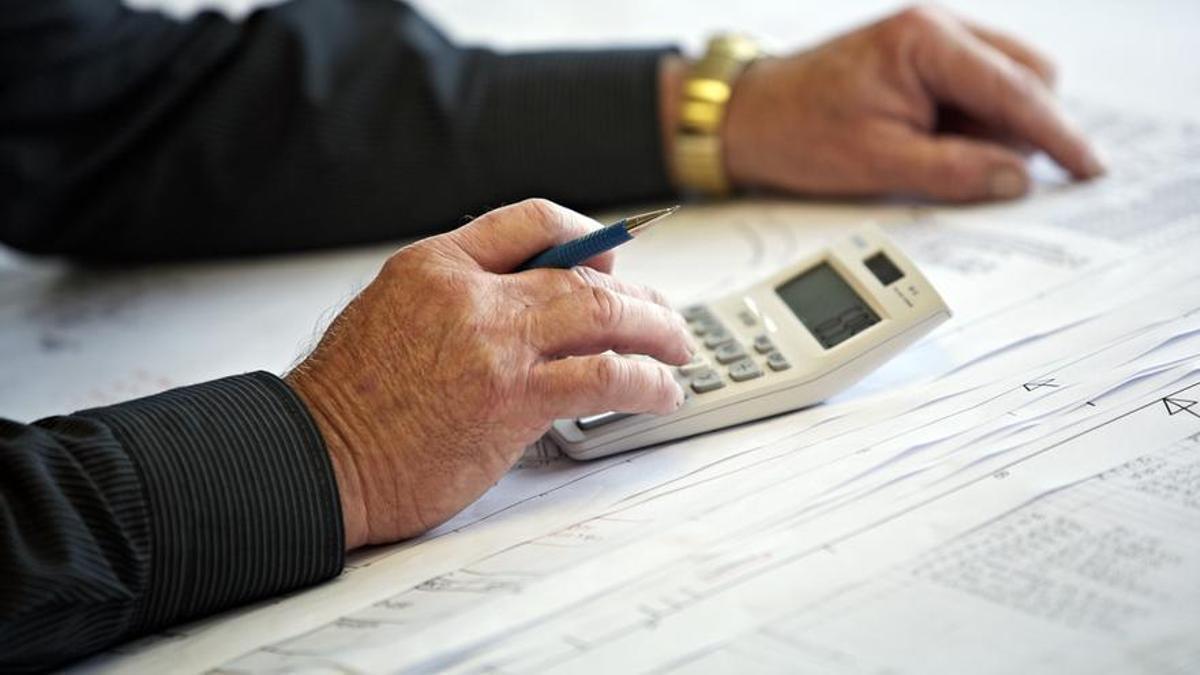 Menos de 500 euros al mes: la dura realidad de muchos pensionistas que cotizaron lo mínimo como autónomos