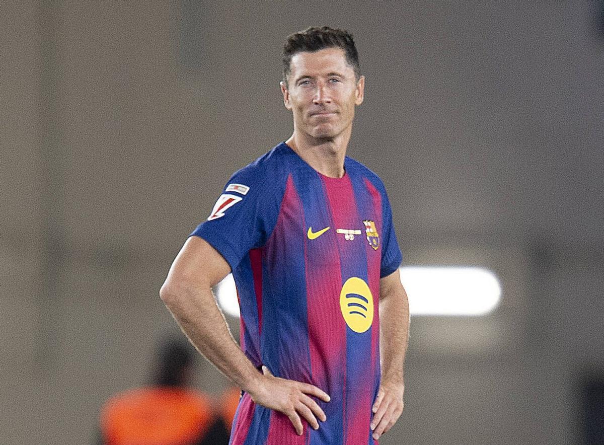 El Barça prioritza l’arribada d’un ariet i deixa de banda la del central
