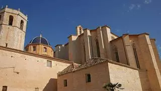 La Navidad de Ferrero Rocher puede volver a Castellón: Sant Mateu aspira a lograr su mágica iluminación