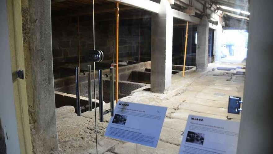 El interior de la antigua Salzón Piñeiro, ahora en el Museo Massó de Bueu.  // Gonzalo Núñez