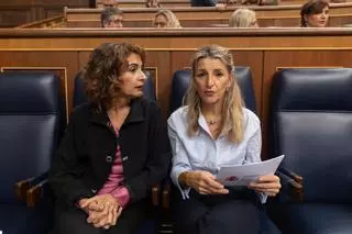 Hacienda pacta con Junts y con PNV prorrogar el impuesto a la banca pero tumbar el de las energéticas