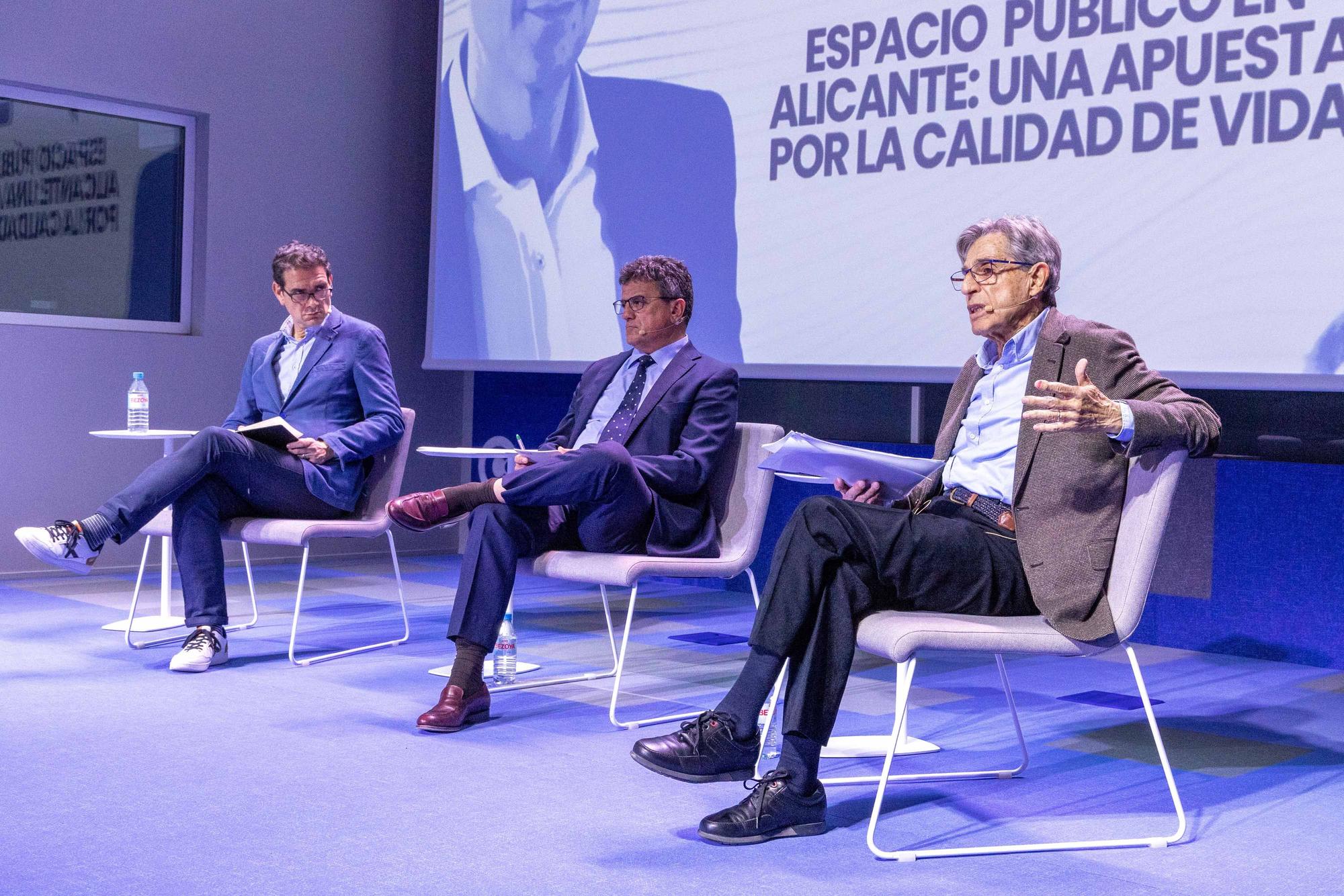 Foro 4 Estaciones, el arquitecto José Luis Campos Rosique y el ingeniero José Ramón Navarro Vera analizan en el Club Información cómo afecta el urbanismo al día a día de la población