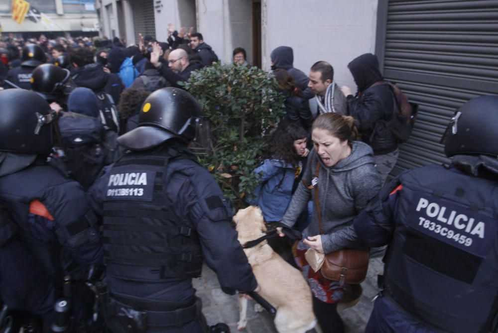 Manifestació antiborbònica a Girona