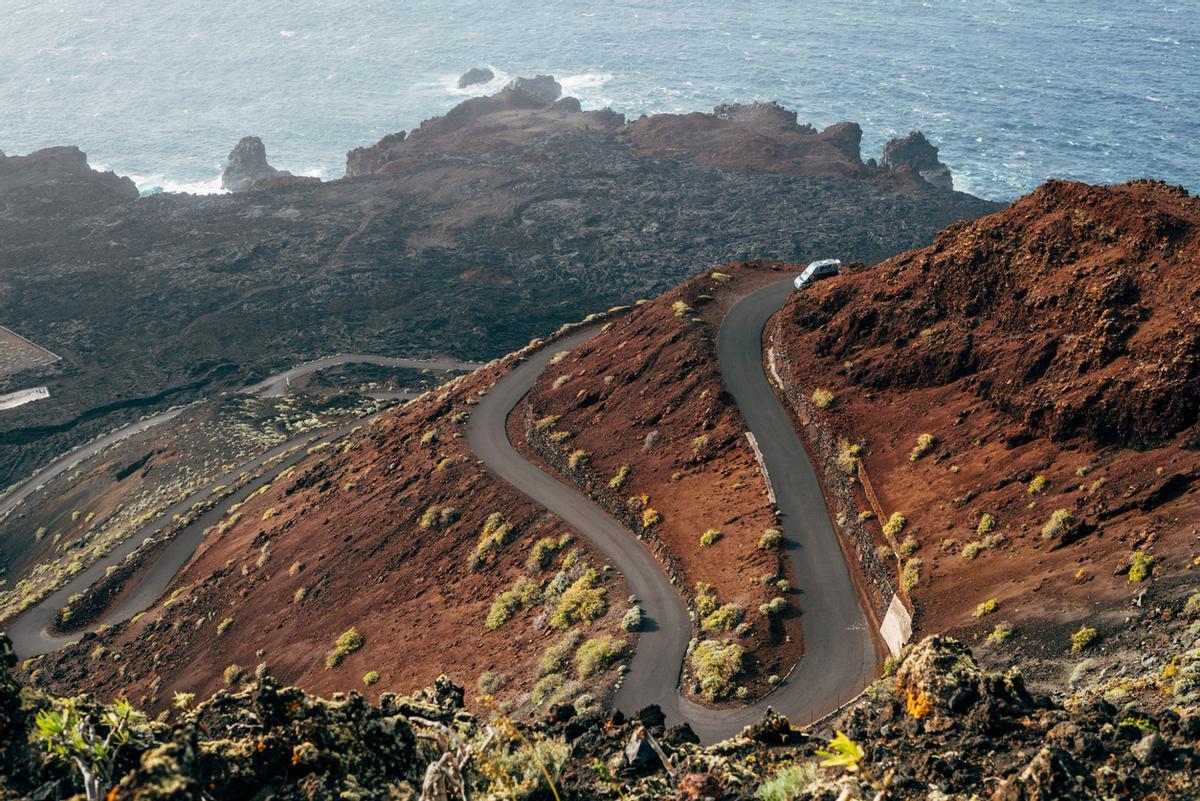 Carretera en El Hierro.