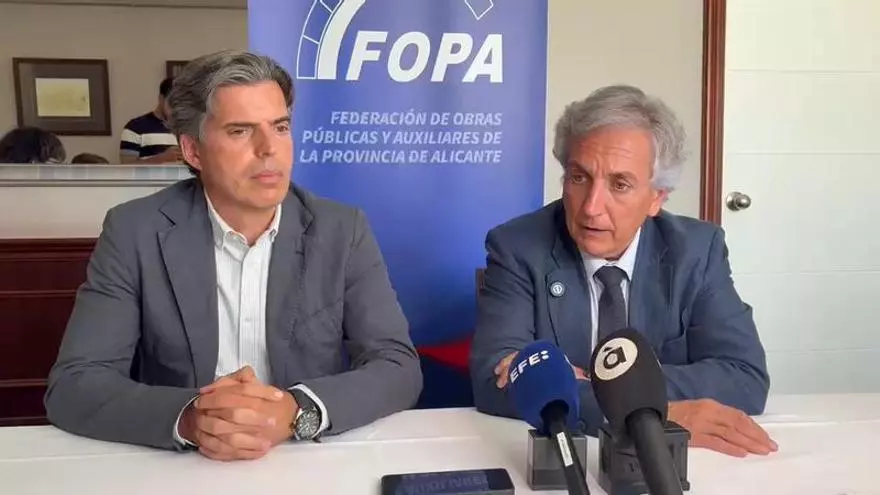 Los constructores alicantinos advierten de una plaga de licitaciones desiertas por la subida de costes que se arrastra desde la dana