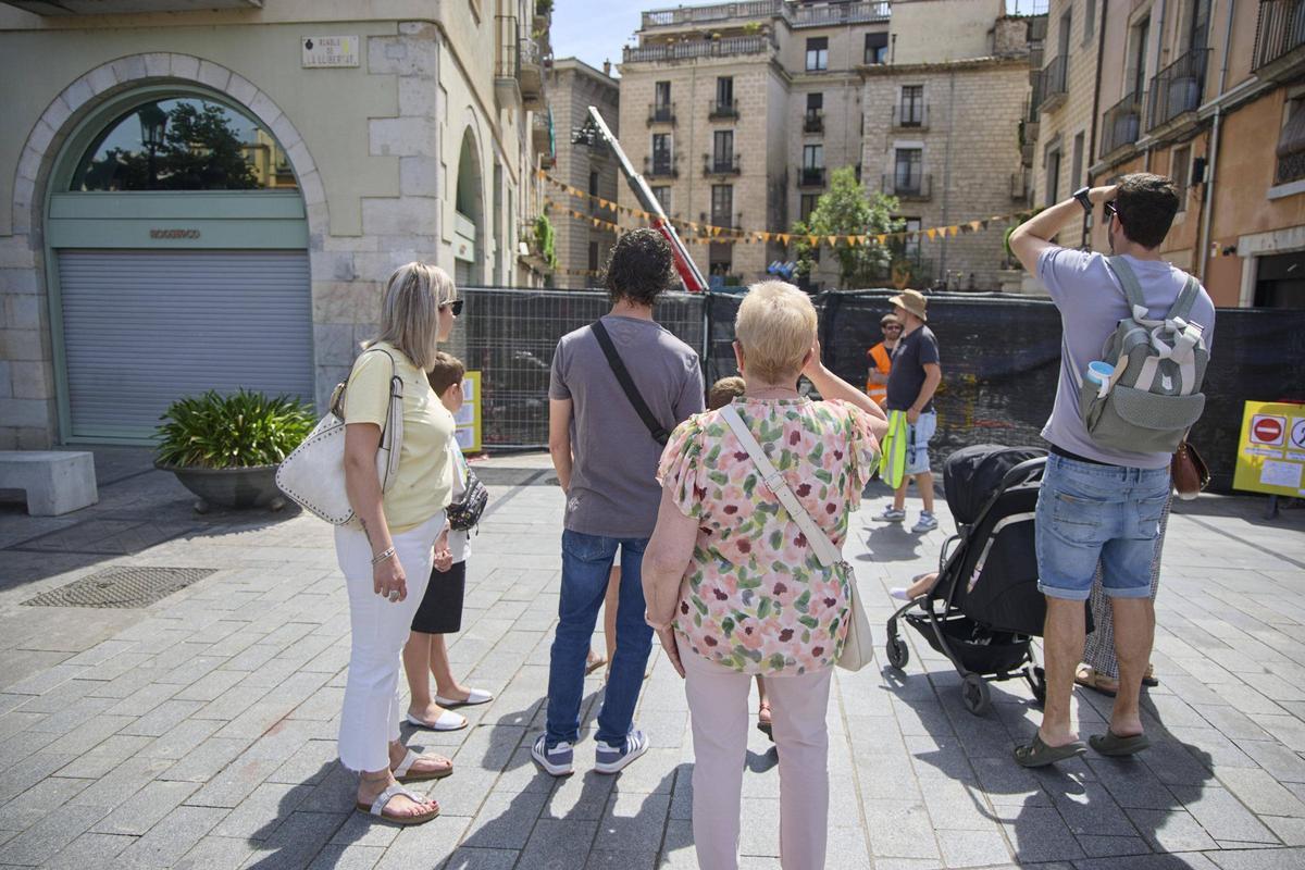 La plaça del Vi en acció